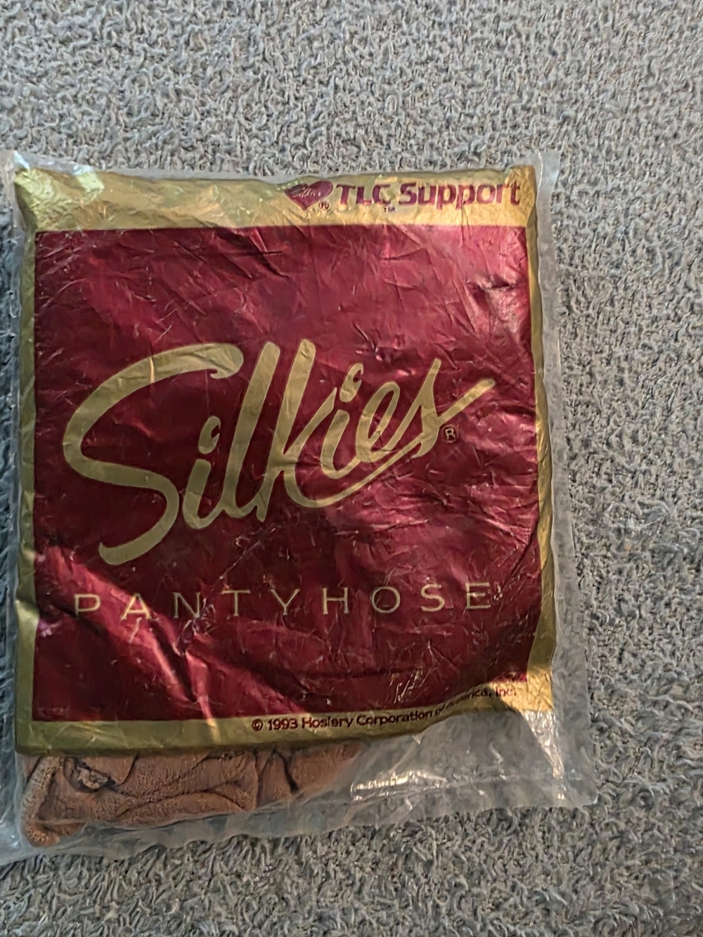 VTG Silkies Total Leg Control Pantyhose Women Queen Beige Solid MPN 321 Cotton